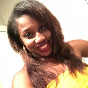 Meet your Posher, Destini